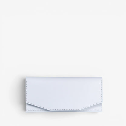 White handmade leather wallet for women, slim minimalist design, Beyra by Pache