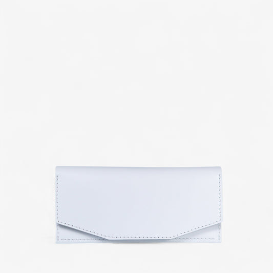 White handmade leather wallet for women, slim minimalist design, Beyra by Pache
