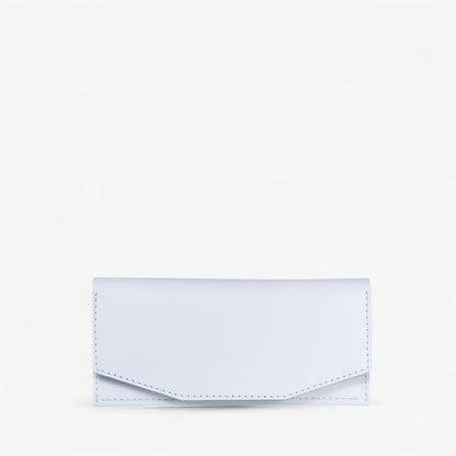 White handmade leather wallet for women, slim minimalist design, Beyra by Pache