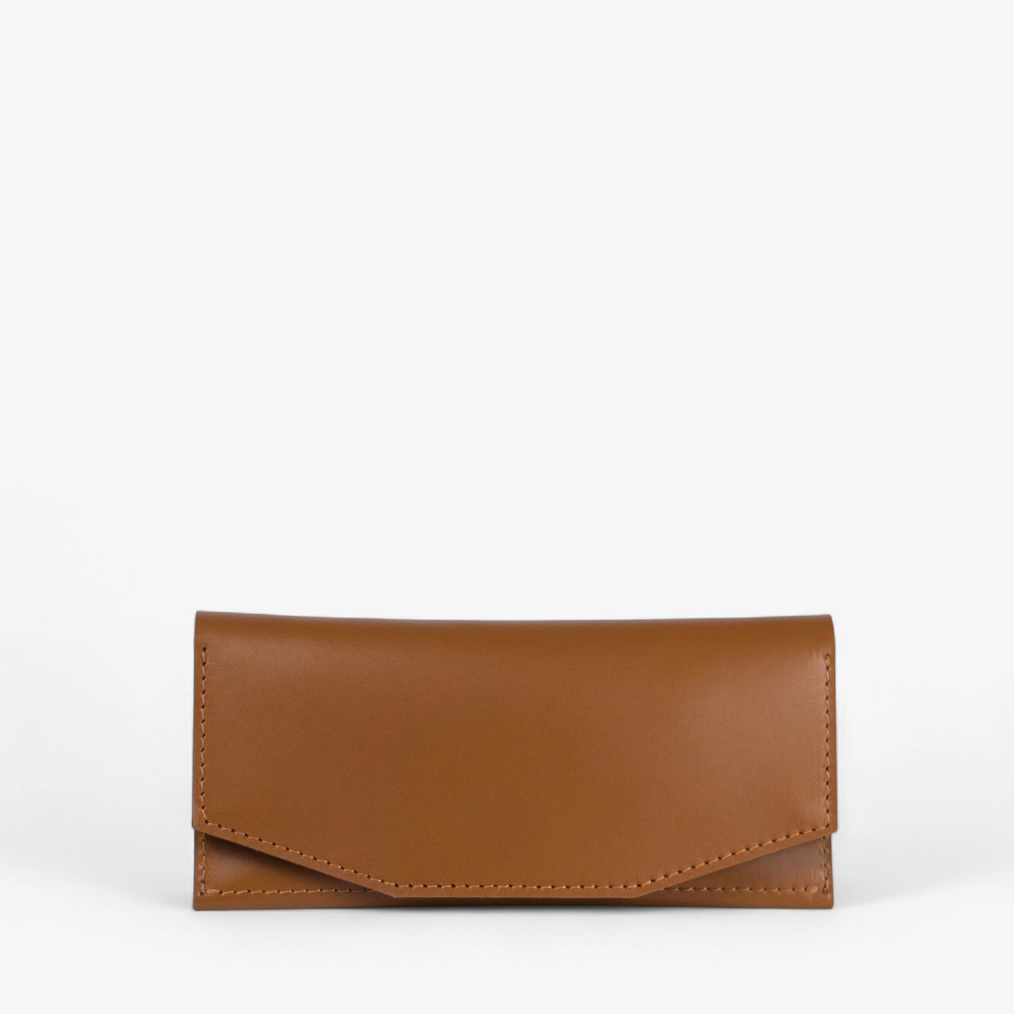 Brown handmade leather wallet for women, slim minimalist design, Beyra by Pache