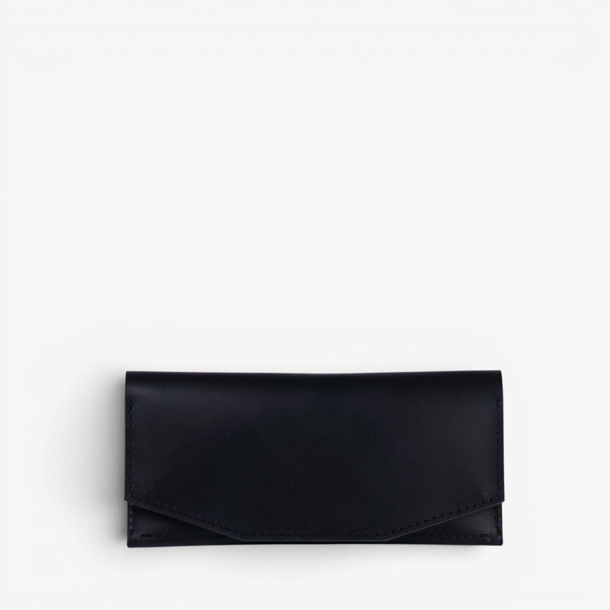 Black handmade leather wallet for women, slim minimalist design, Beyra by Pache