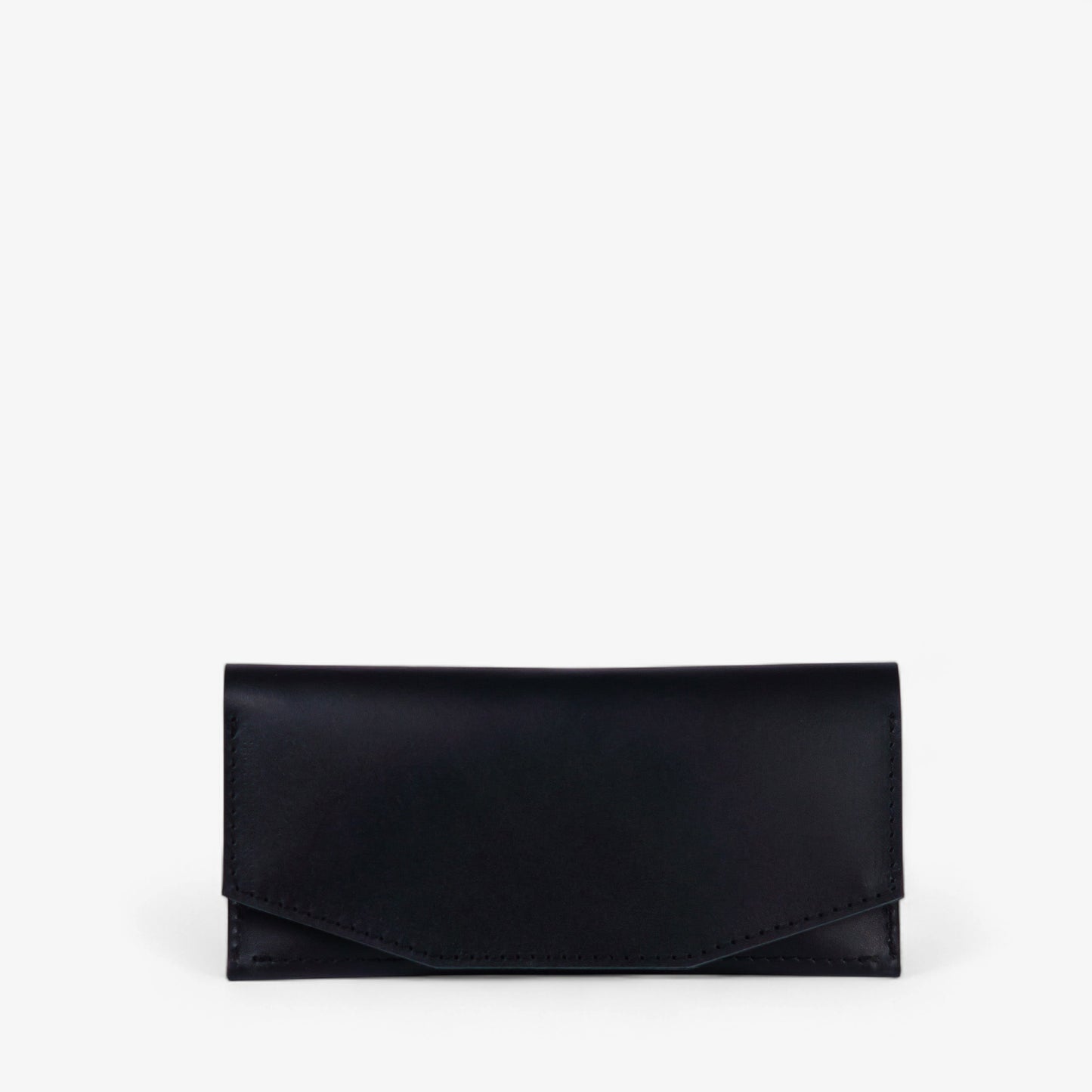 Black handmade leather wallet for women, slim minimalist design, Beyra by Pache
