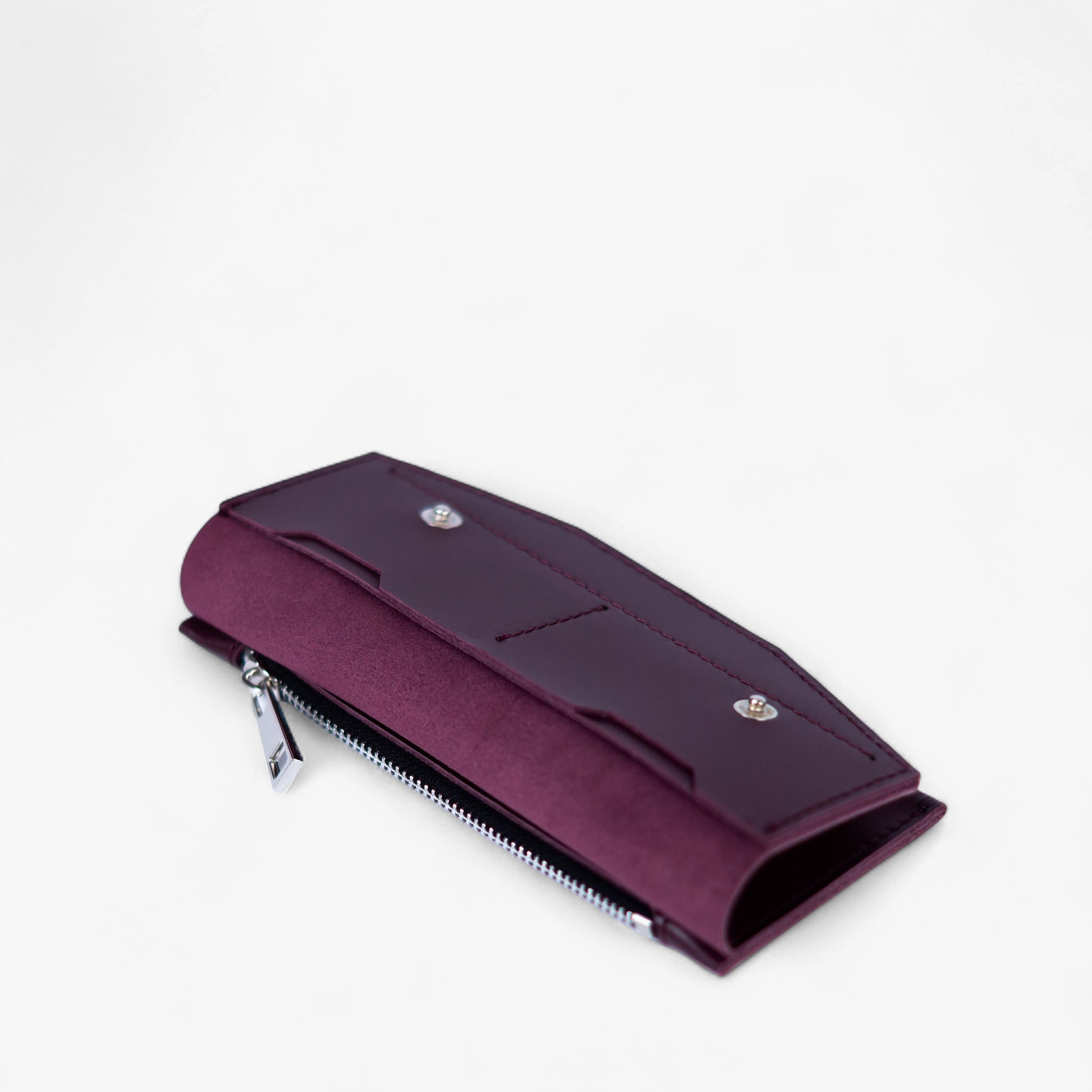 Burgundy minimalist leather wallet for women, compact everyday wallet