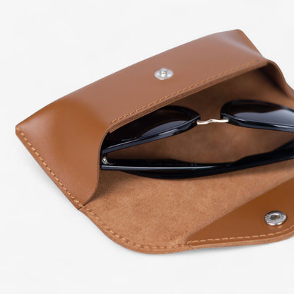 Brown Leather Glasses Case with Clasp - Pache Vista - Pache