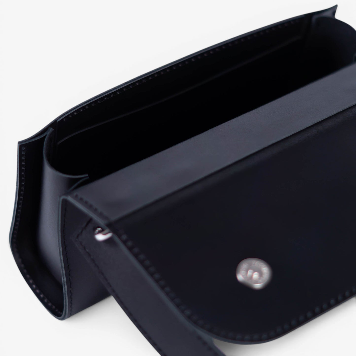 Black Leather Baguette Bag for Women - Pache Tabala - Pache
