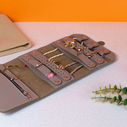 Gray Elin Jewelry Roll