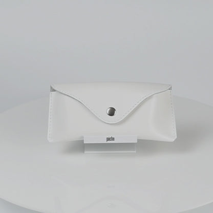 White Vista Glasses Case